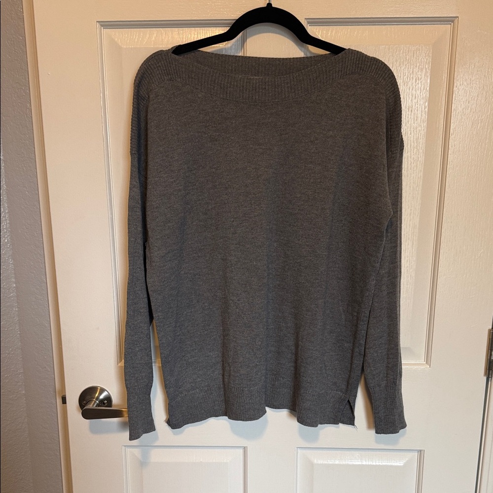 Pink Clover Women's Charcoal Crew Neck Sweater